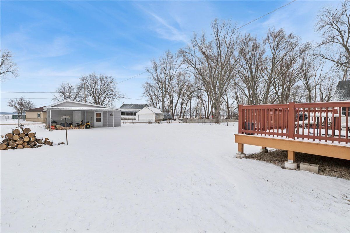 39224 Willow Avenue — Antioch, IL 60002