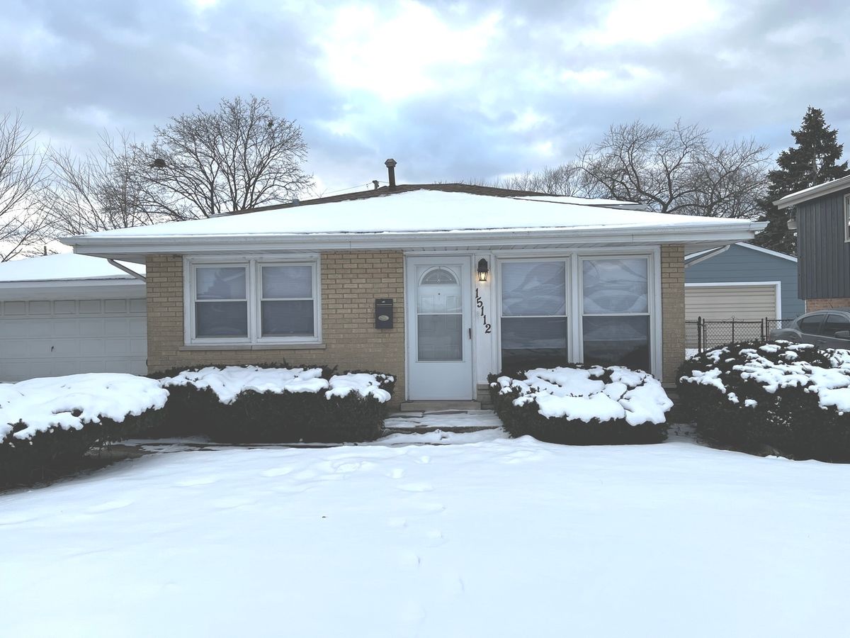 15112 RIDGEWAY Avenue, Midlothian, IL 60445