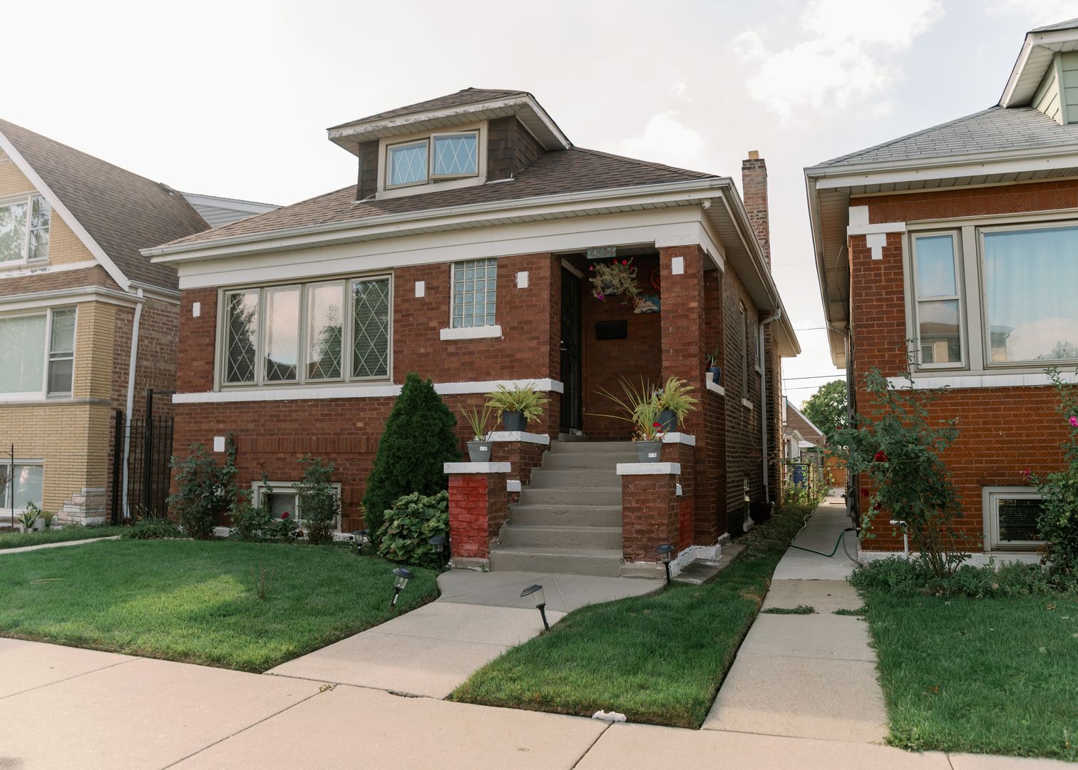 4824 S Kildare Avenue — Chicago, IL 60632
