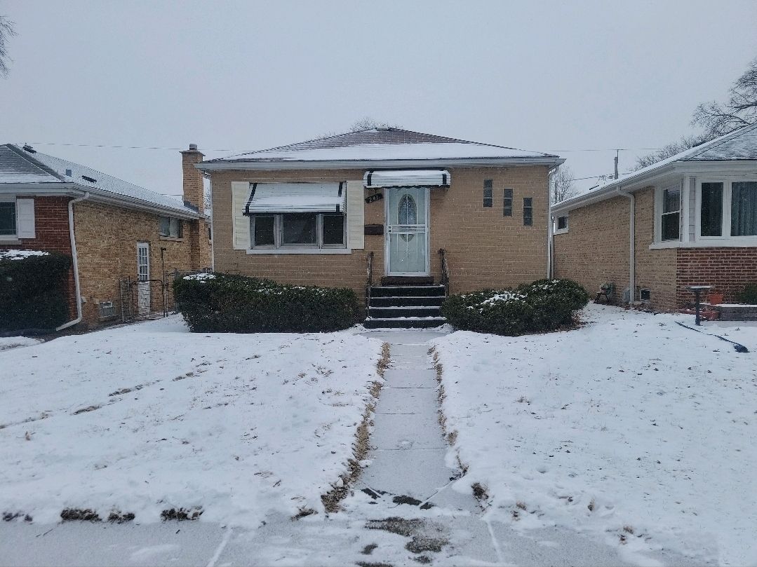 241 48th Avenue — Bellwood, IL 60104