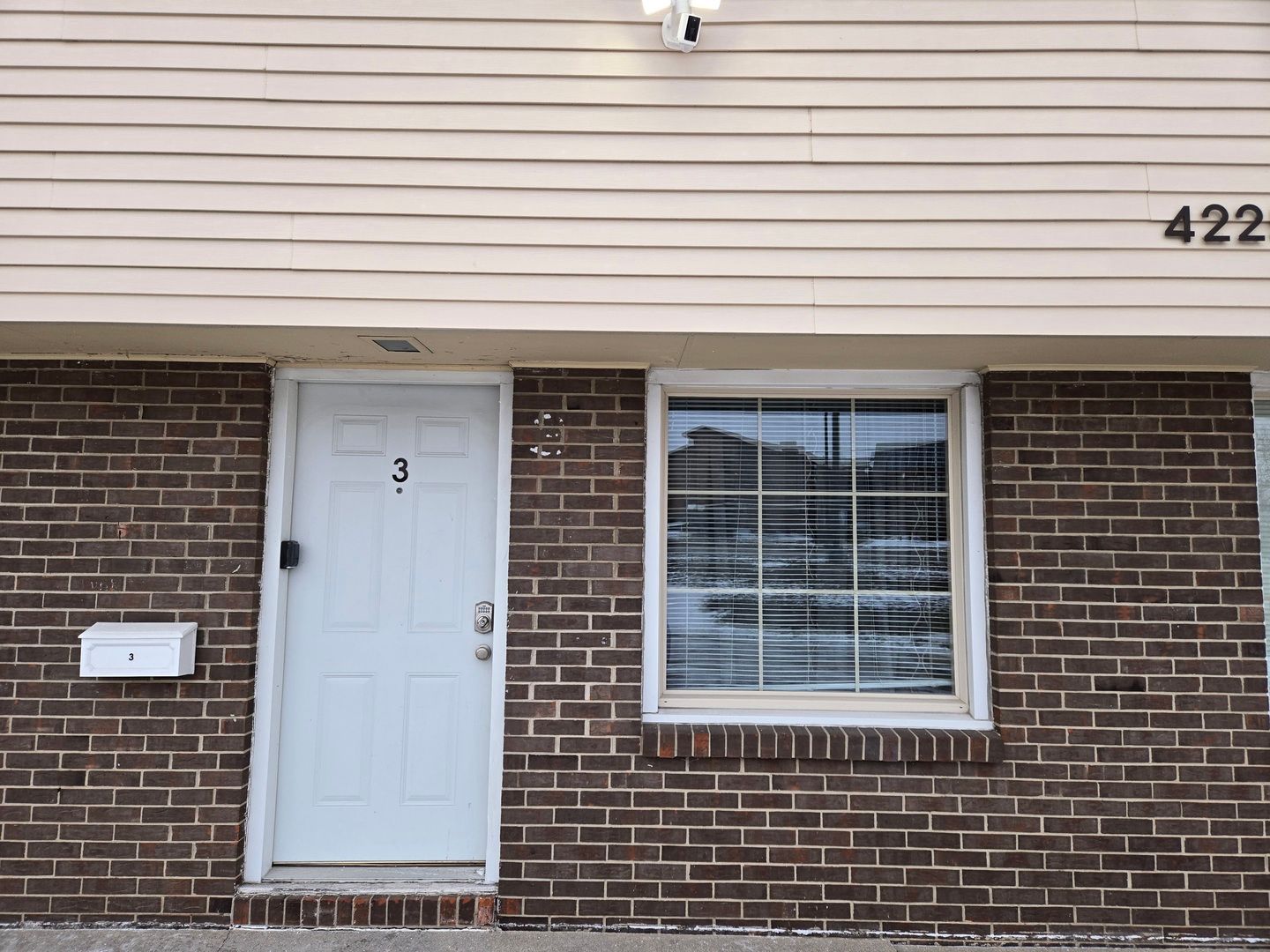 4225-4229 Harrison Avenue — Rockford, IL 61109