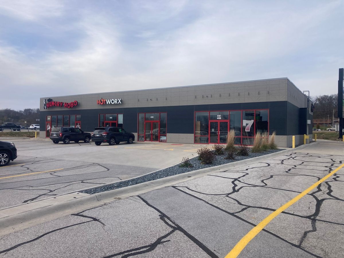 4105 44th Avenue, Moline, IL 61265