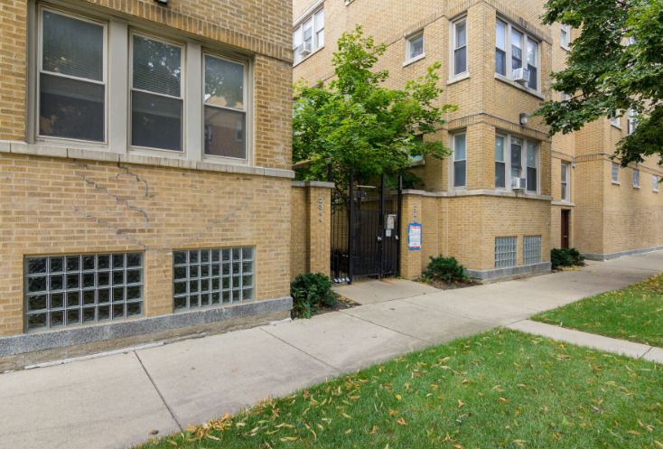 4437 Fullerton Avenue, Chicago, IL 60639