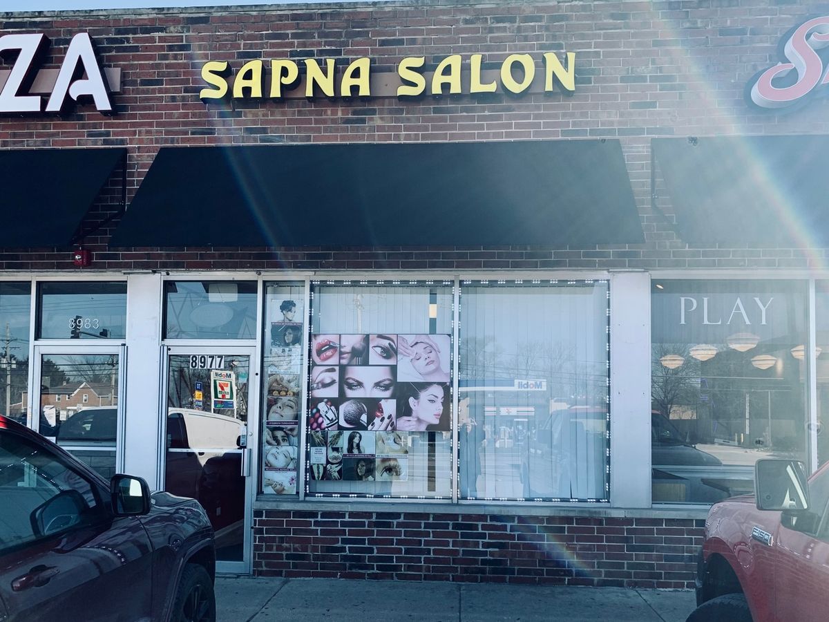 8977 Potter Road, Des Plaines, IL 60016