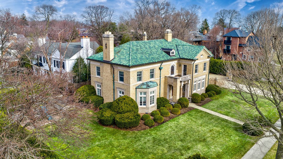 123 OXFORD Road, Kenilworth, IL 60043