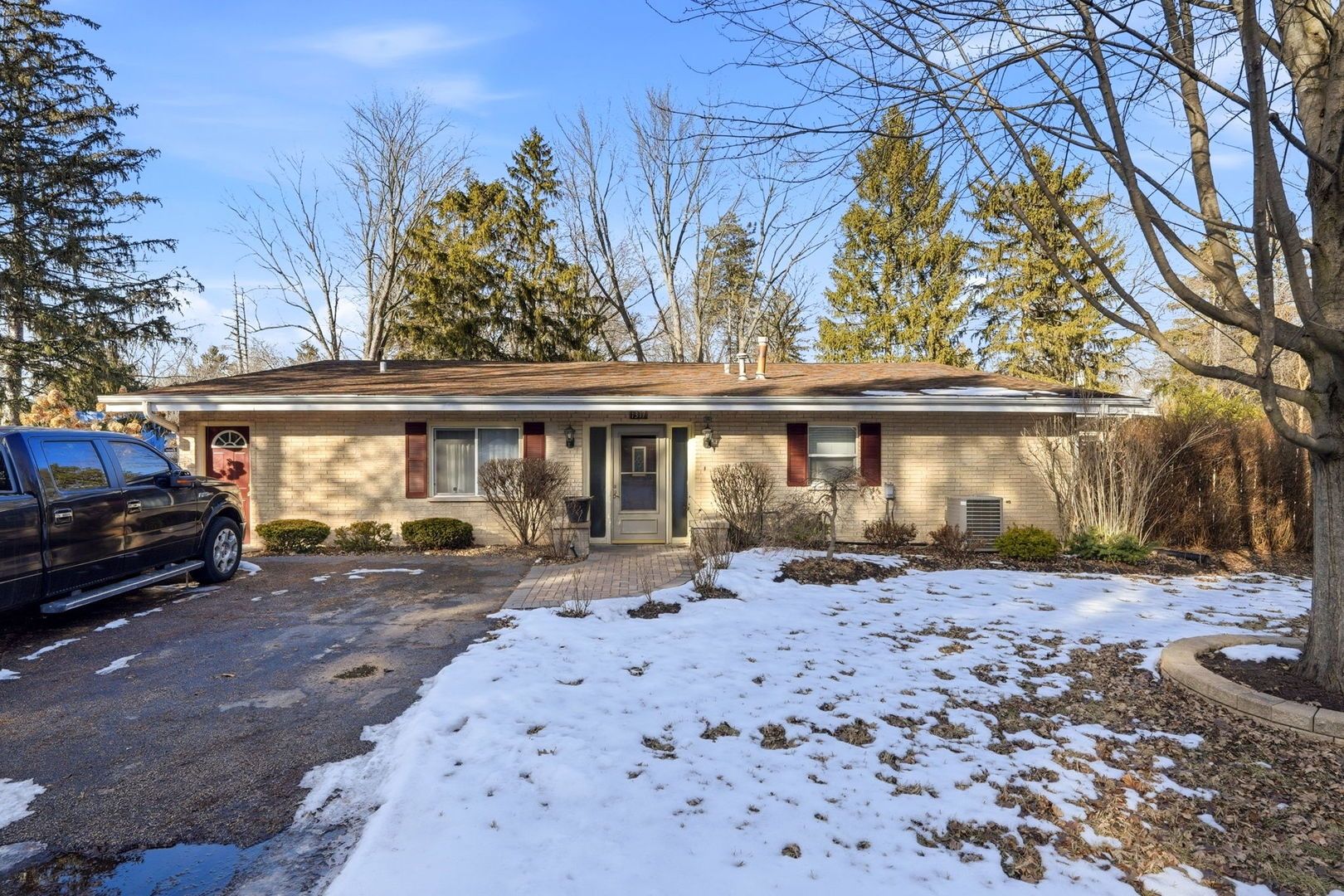 1317 Cedar Lake Road — Lake Villa, IL 60046
