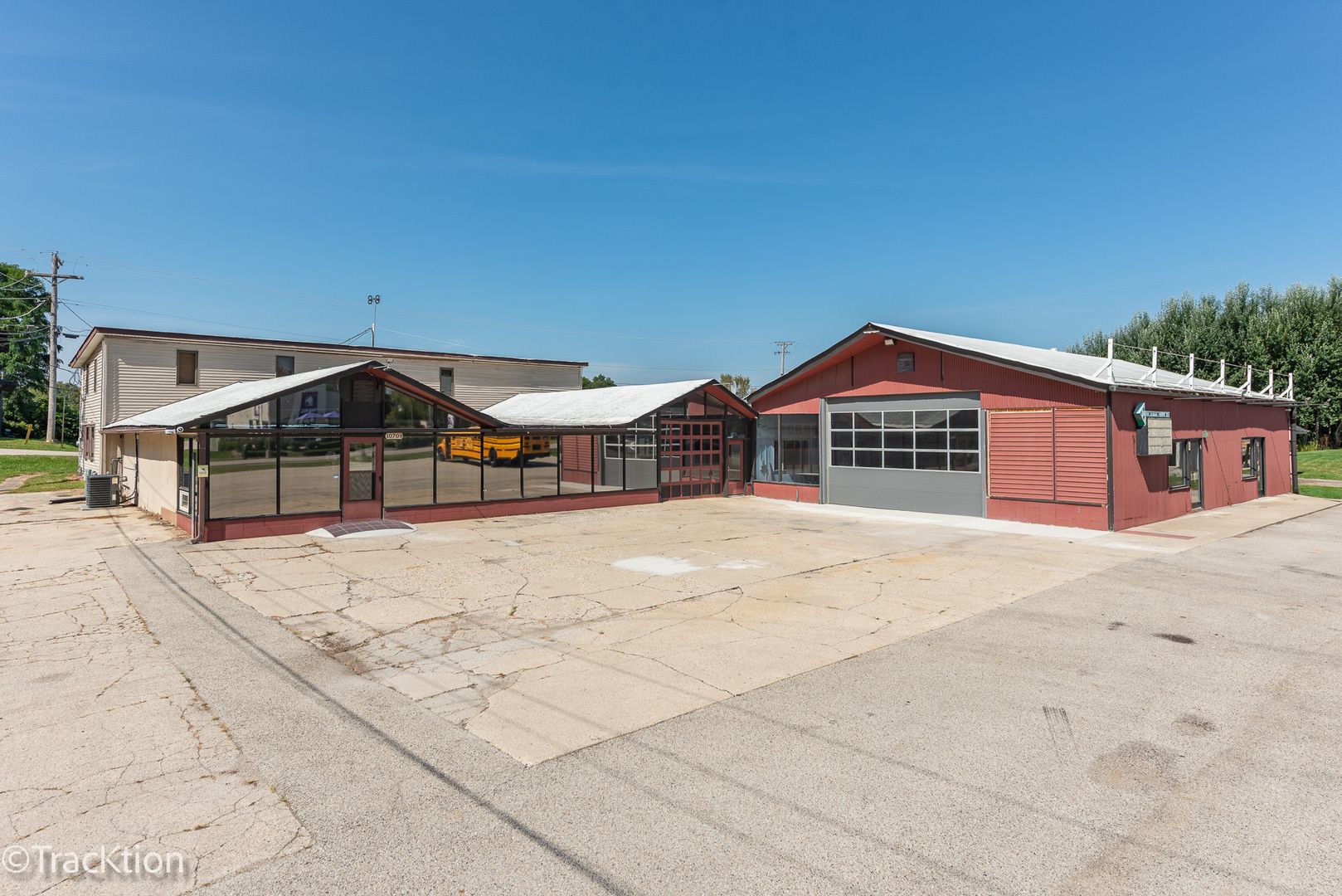 10709 N Main Street — Richmond, IL 60071