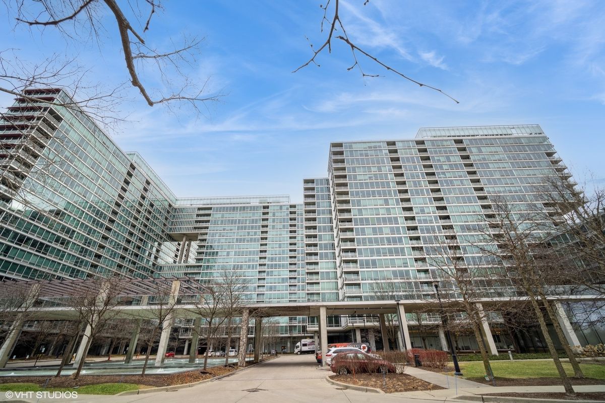 9715 Woods Drive, Skokie, IL 60077