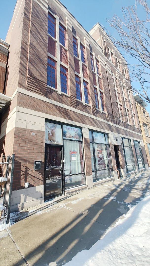 3748 ashland Avenue, Chicago, IL 60613