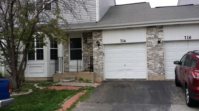 714 Saybrook Court — Romeoville, IL 60446