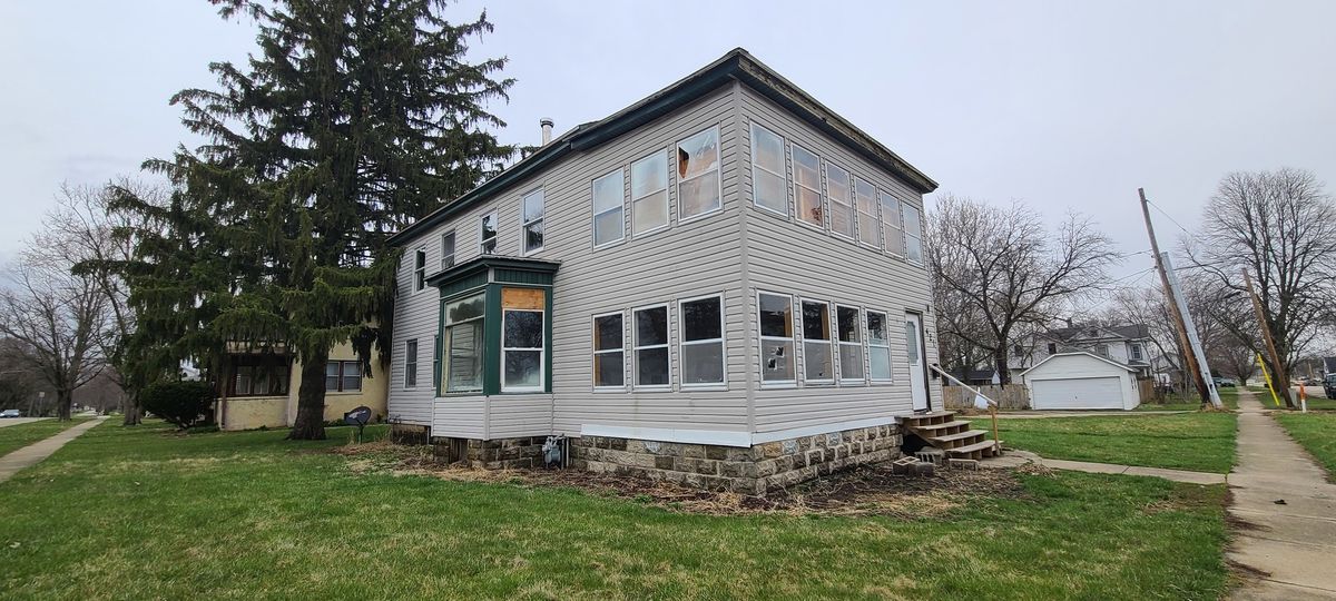 421 7th Avenue, Rochelle, IL 61068