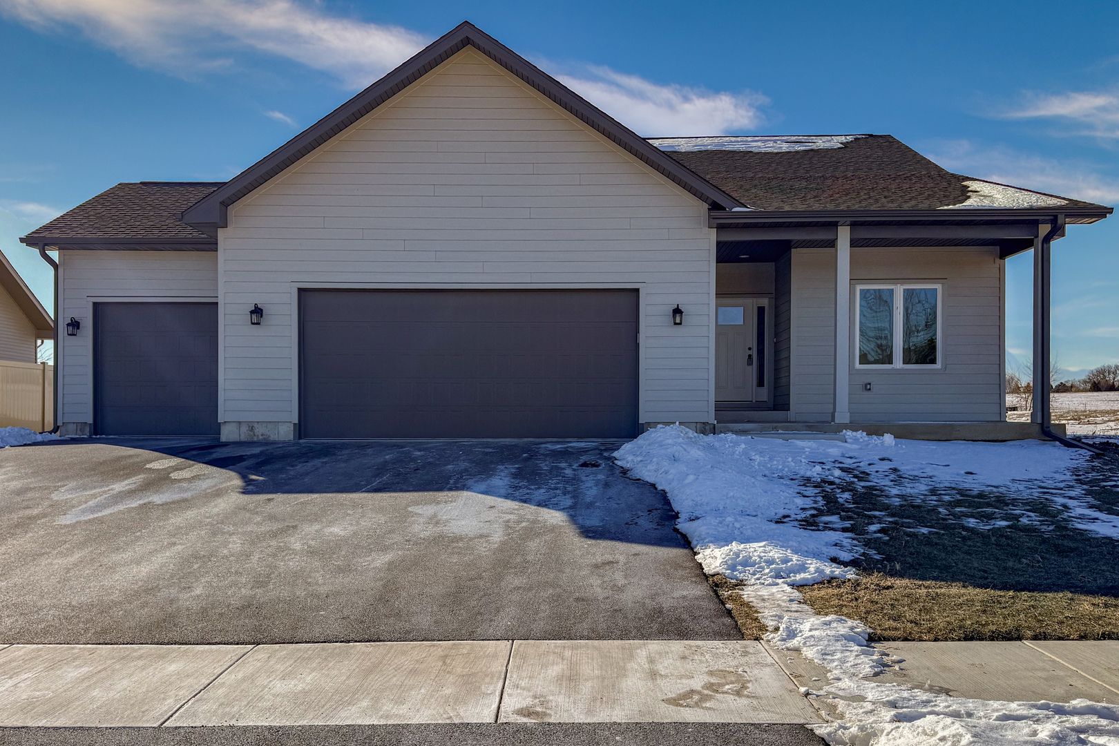 550 Cross Plains Road — Rockford, IL 61107