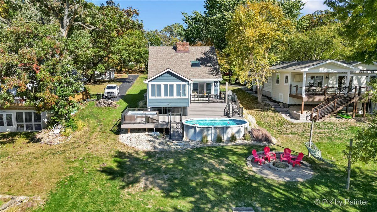 1293 Lake Holiday Drive — Lake Holiday, IL 60548
