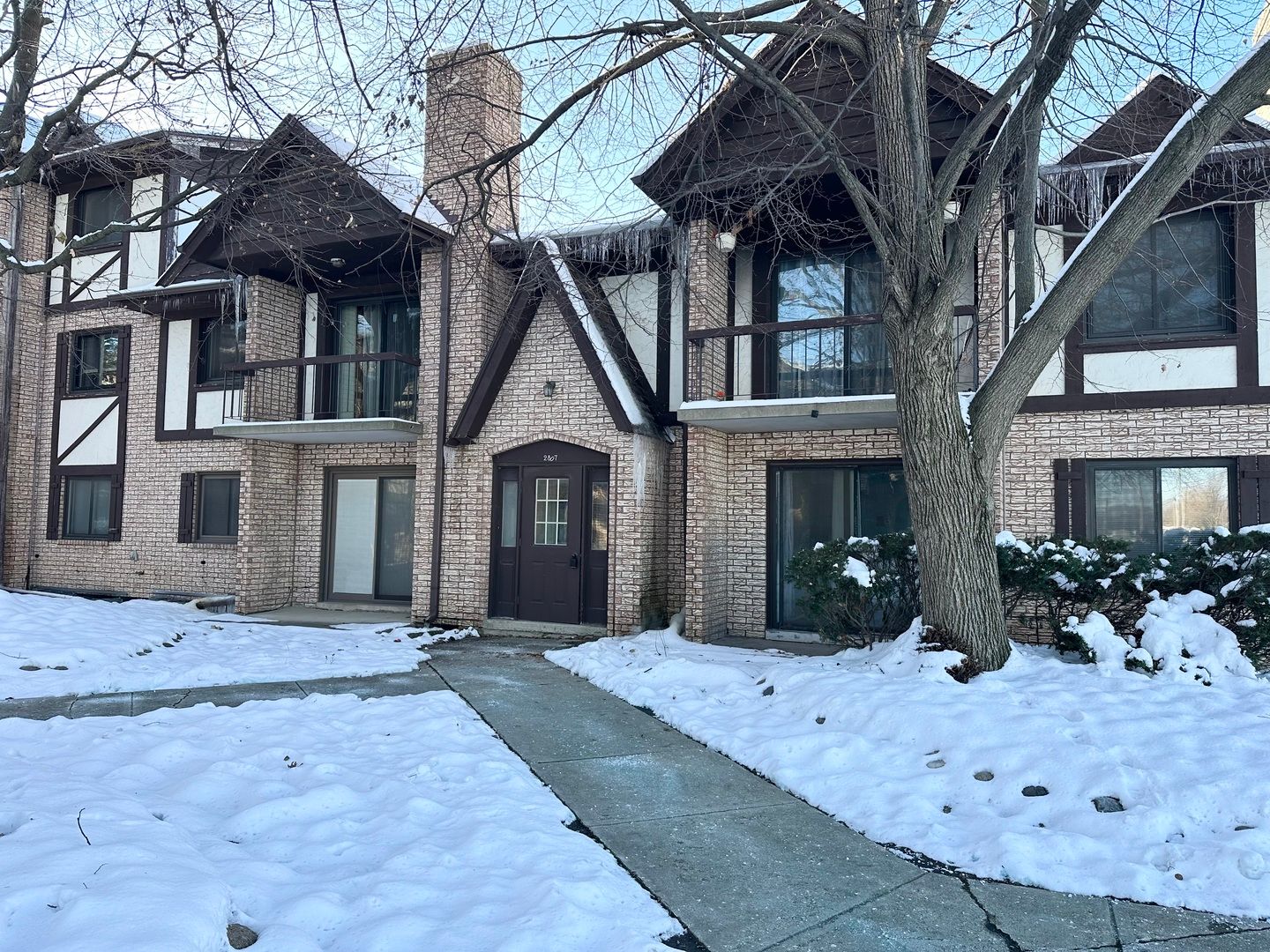 2807 GLENWOOD LANSING Road #212 — Lynwood, IL 60411