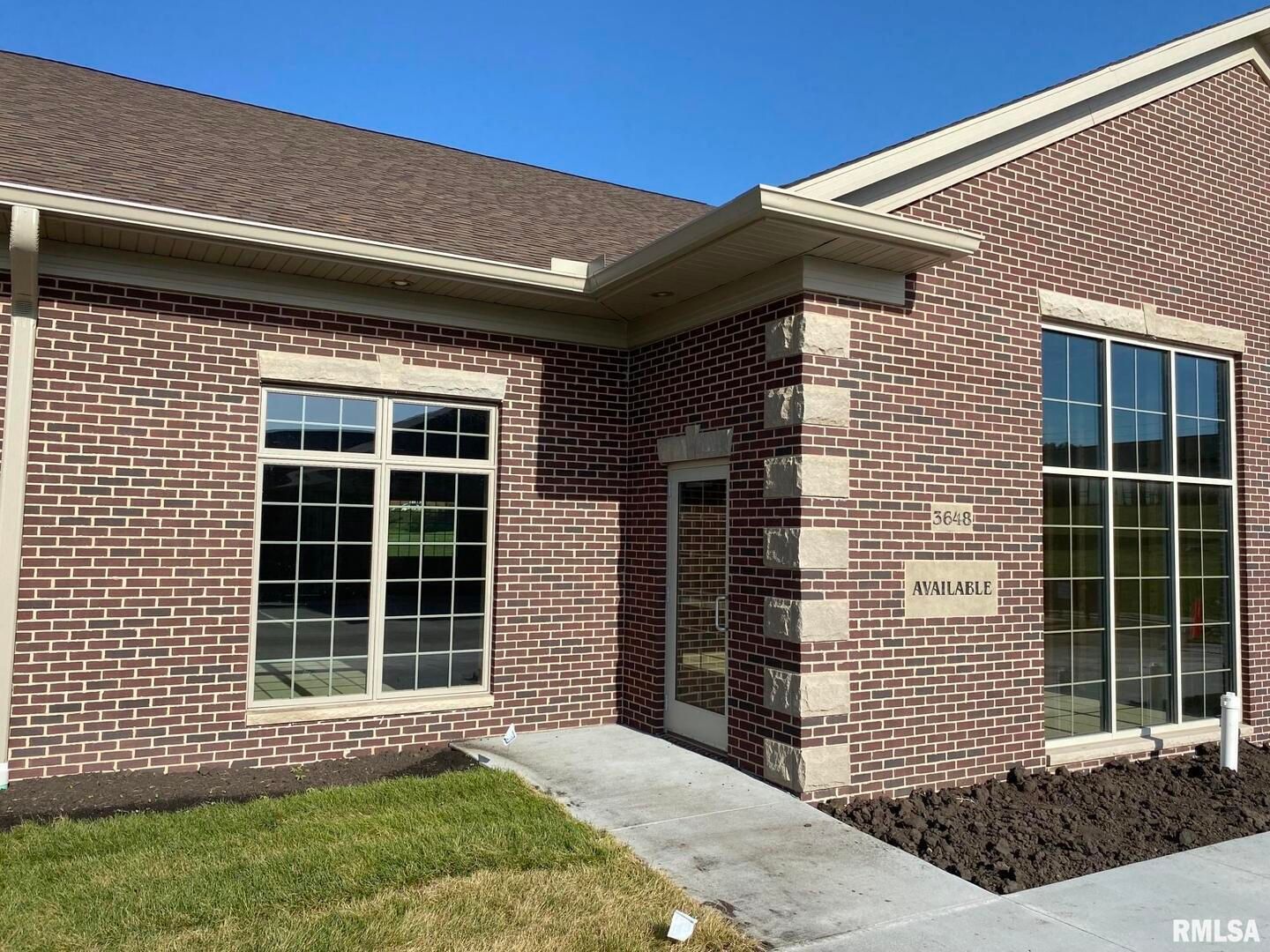 3648 UTICA RIDGE Road — Bettendorf, IA 52722