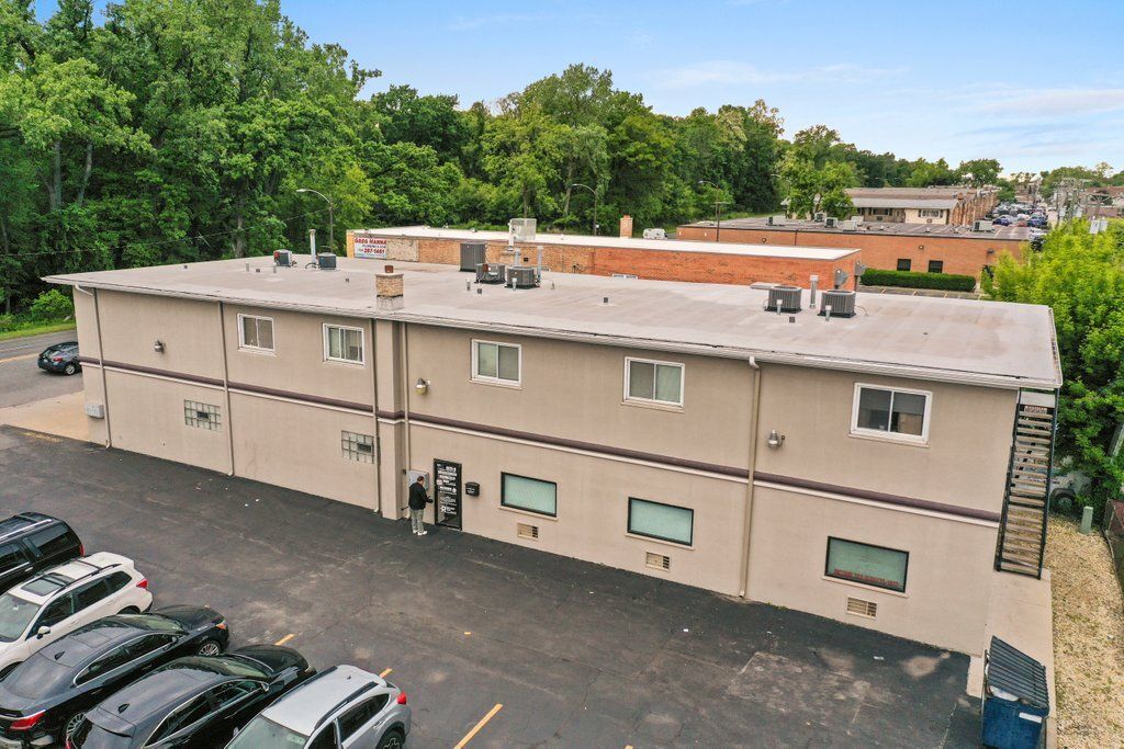 4425 Harlem Avenue, Stickney, IL 60402
