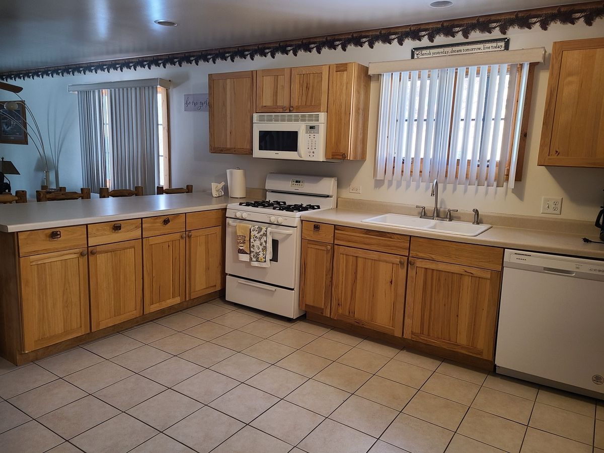 2643 IL  Rt 178 Road, Utica, IL 61373