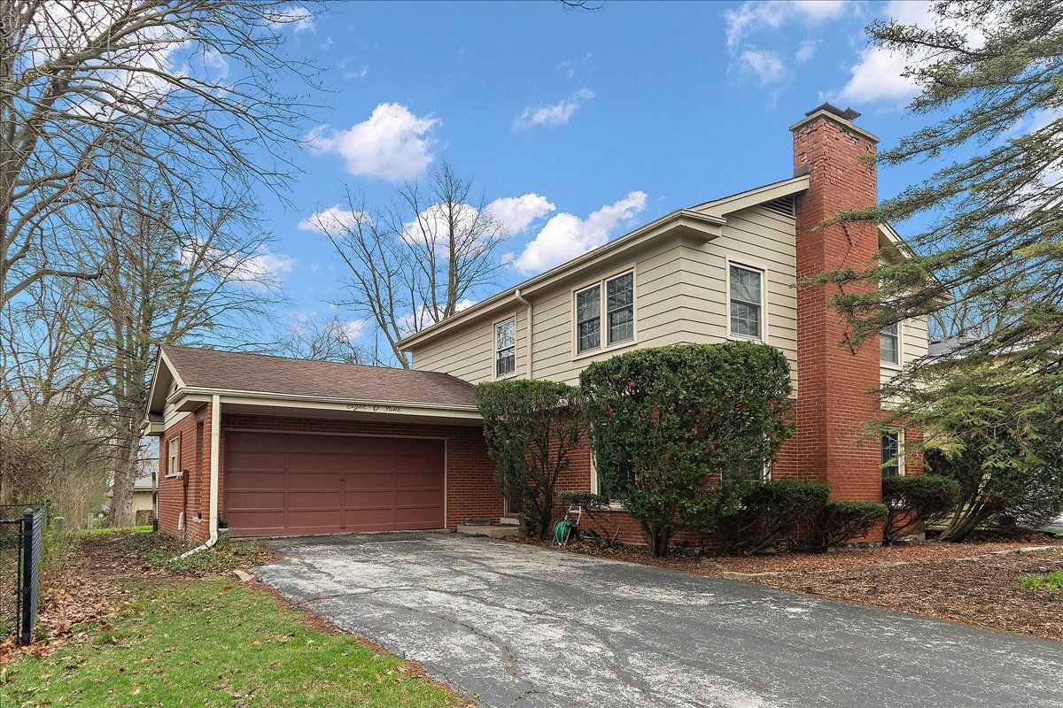 809 Elm Street — Flossmoor, IL 60422