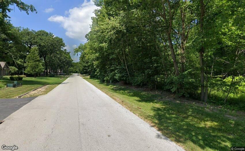 2214 E Gaiser Court — Crete, IL 60417