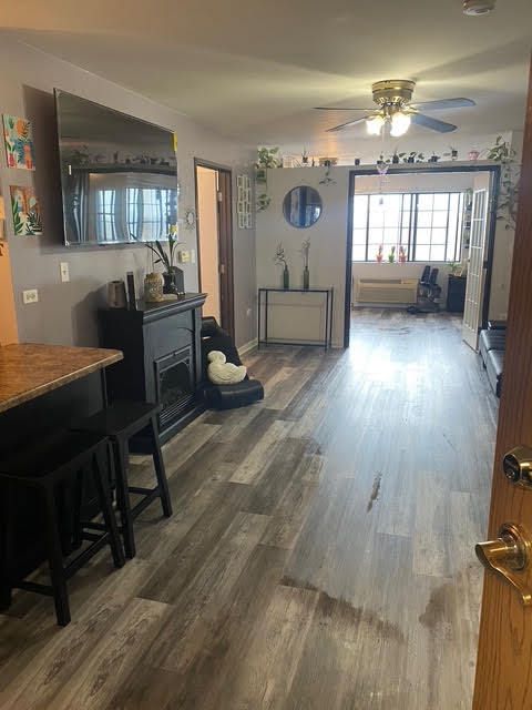 3370 W Brooke Avenue #410 — Waukegan, IL 60087