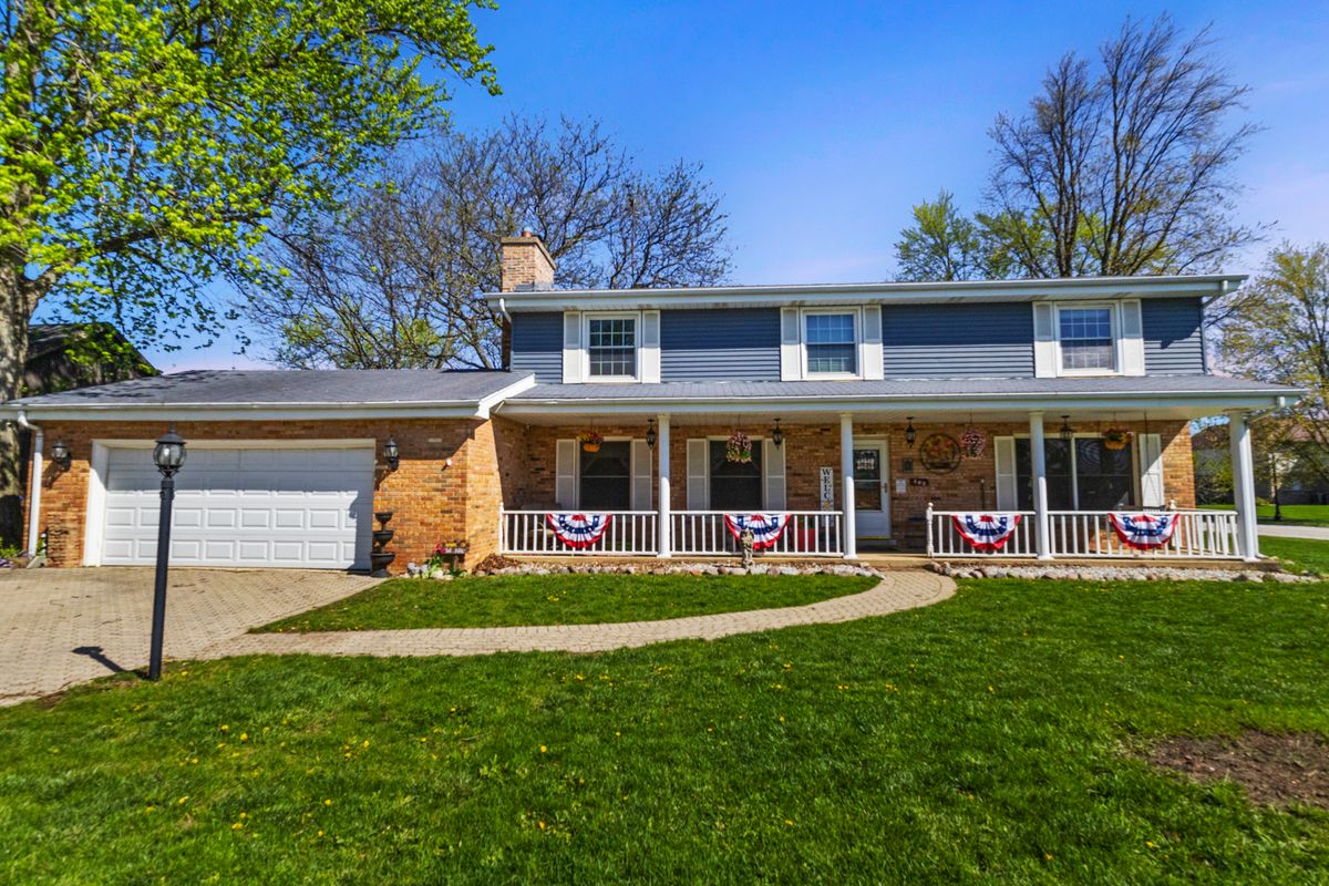 403 Orchard Lane, Beecher, IL 60401