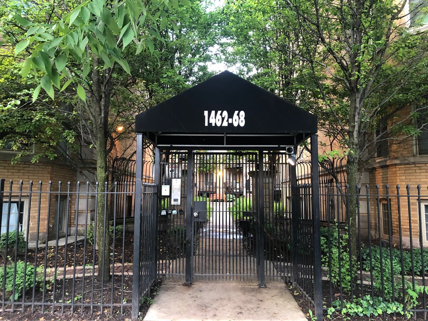 1468 69th Street — Chicago, IL 60637