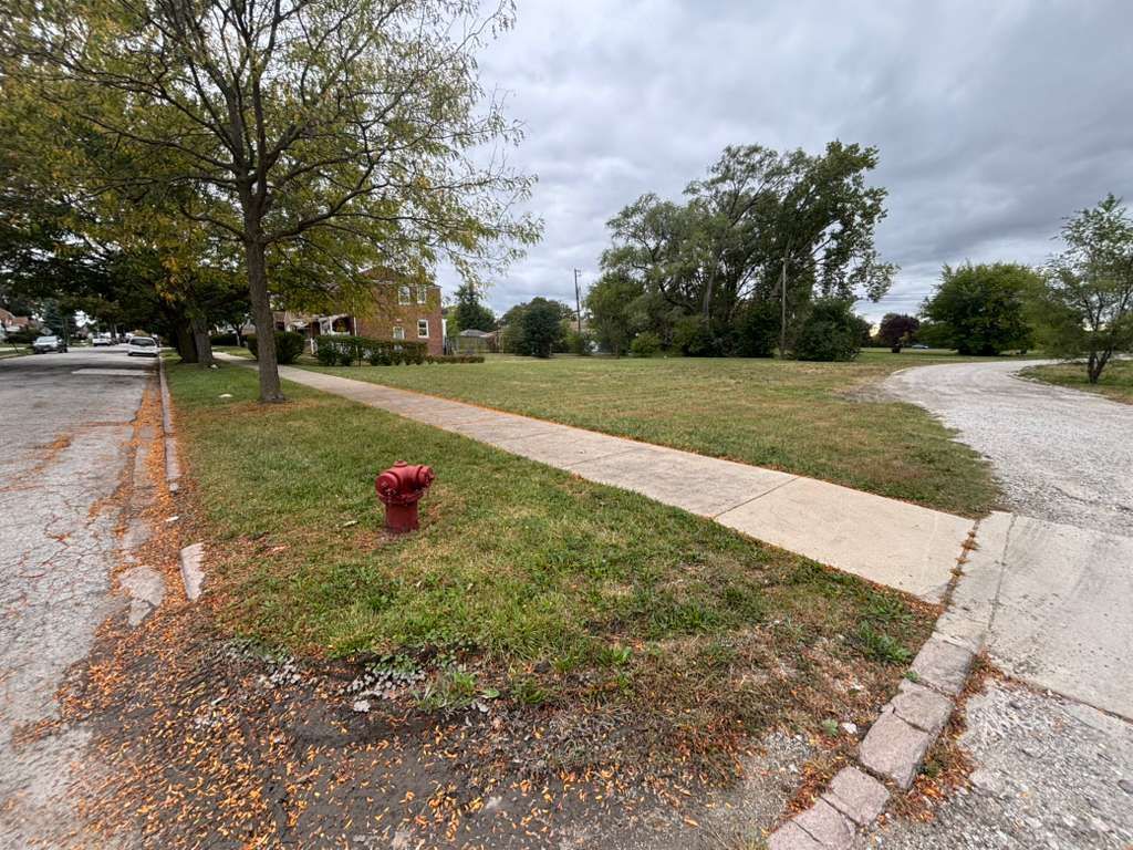 9738 Drexel Avenue, Chicago, IL 60628