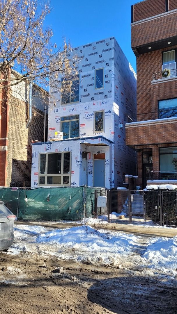 941 Winchester Avenue, Chicago, IL 60622