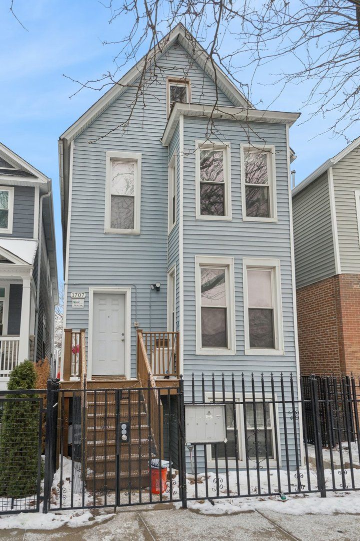 1707 WASHTENAW Avenue, Chicago, IL 60647