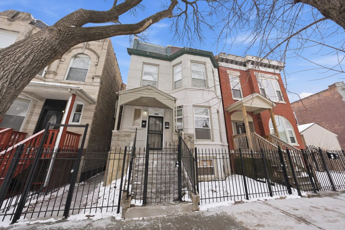 1903 Hamlin Avenue, Chicago, IL 60623