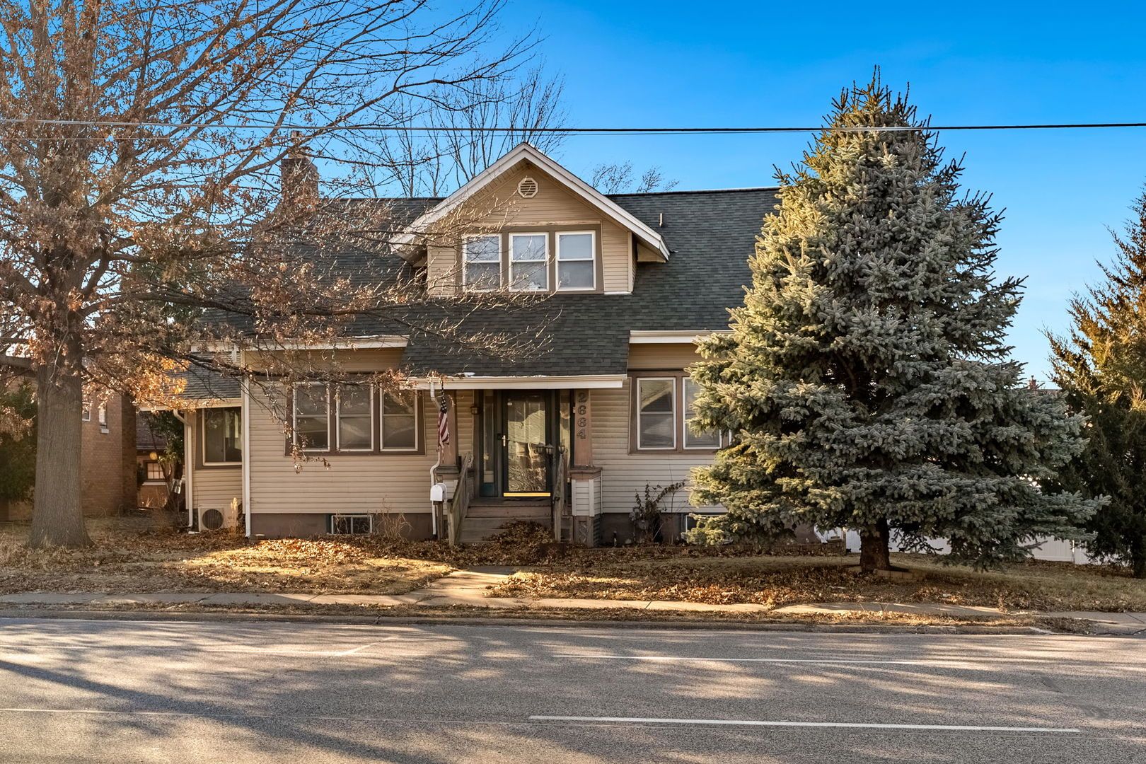 2664 Harrison Street — Davenport, IA 52806