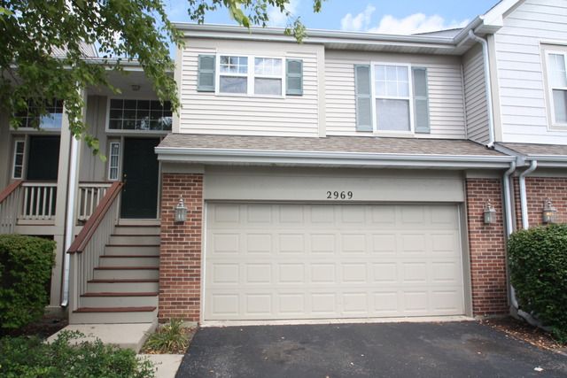 2969 Saganashkee Lane — Naperville, IL 60564
