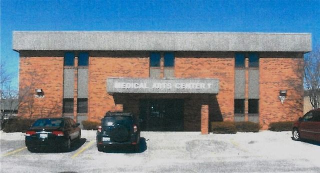 2535 Bethany Road #103 — Sycamore, IL 60178