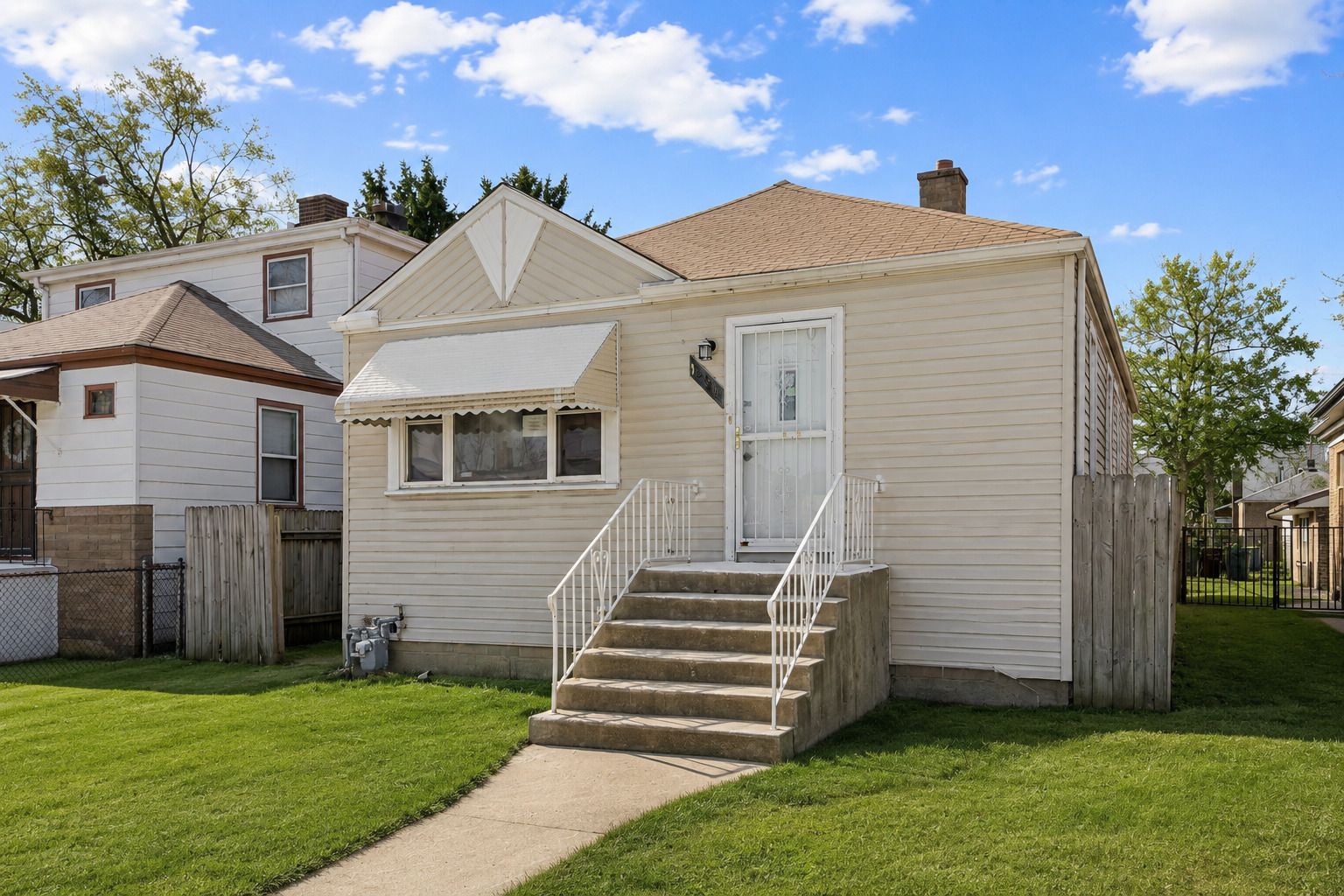 12338 S Elizabeth Street — Calumet Park, IL 60827