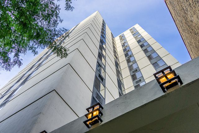 1339 Dearborn Street, Chicago, IL 60610