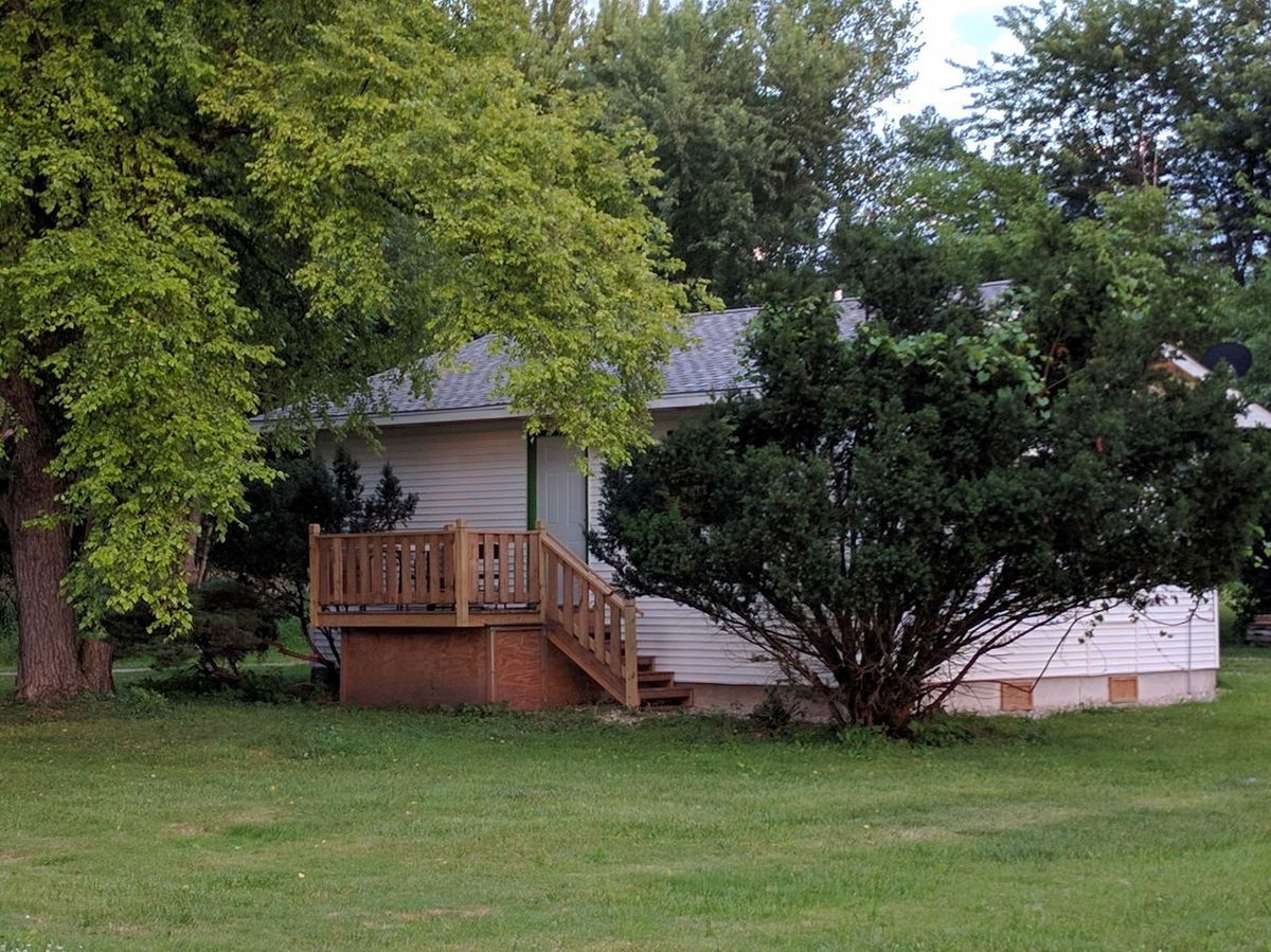 26958 Ellen Street, Wauconda, IL 60084