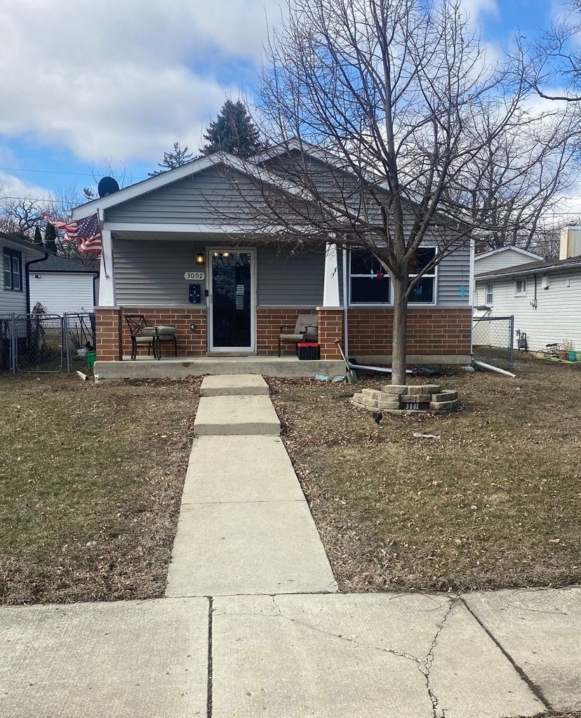 3002 Gilead Avenue — Zion, IL 60099