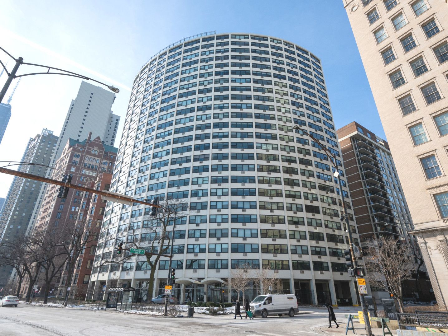 1150 N Lake Shore Drive #8K — Chicago, IL 60611