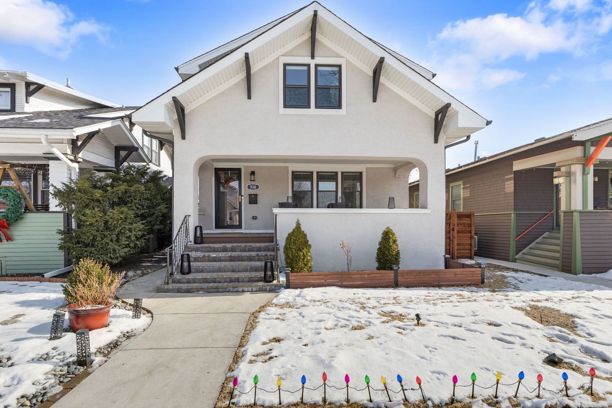 930 Taylor Avenue, Oak Park, IL 60302