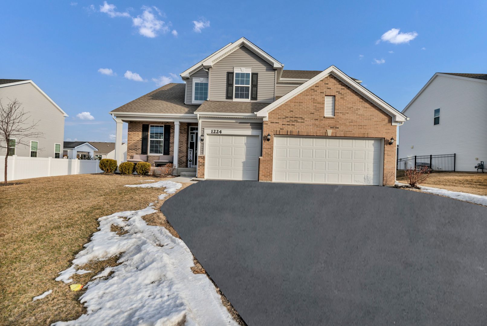 1224 Sunup Point — Hampshire, IL 60140