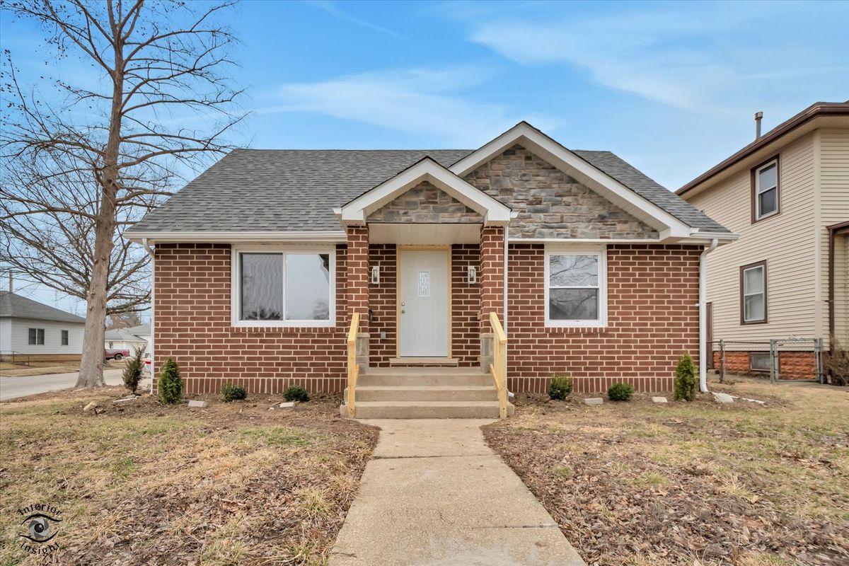 702 Lincoln Avenue, Kankakee, IL 60901