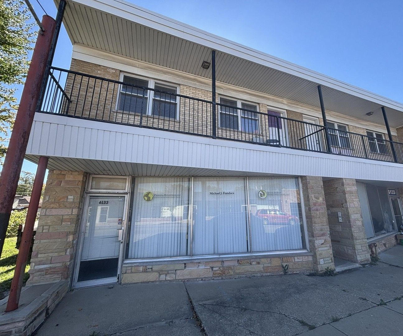 6133-6135 W Belmont Avenue — Chicago, IL 60634