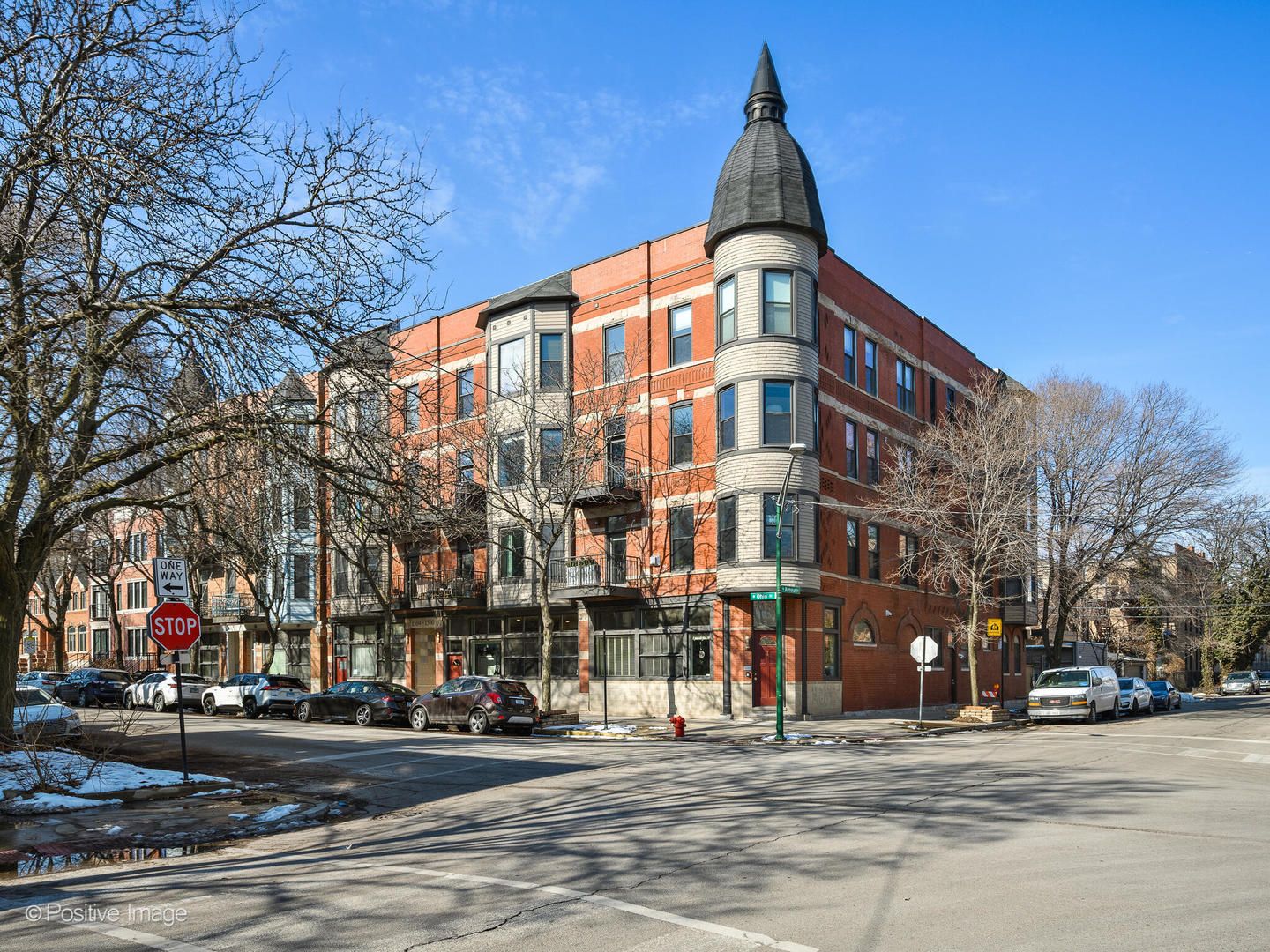 1502 W OHIO Street #1F — Chicago, IL 60642