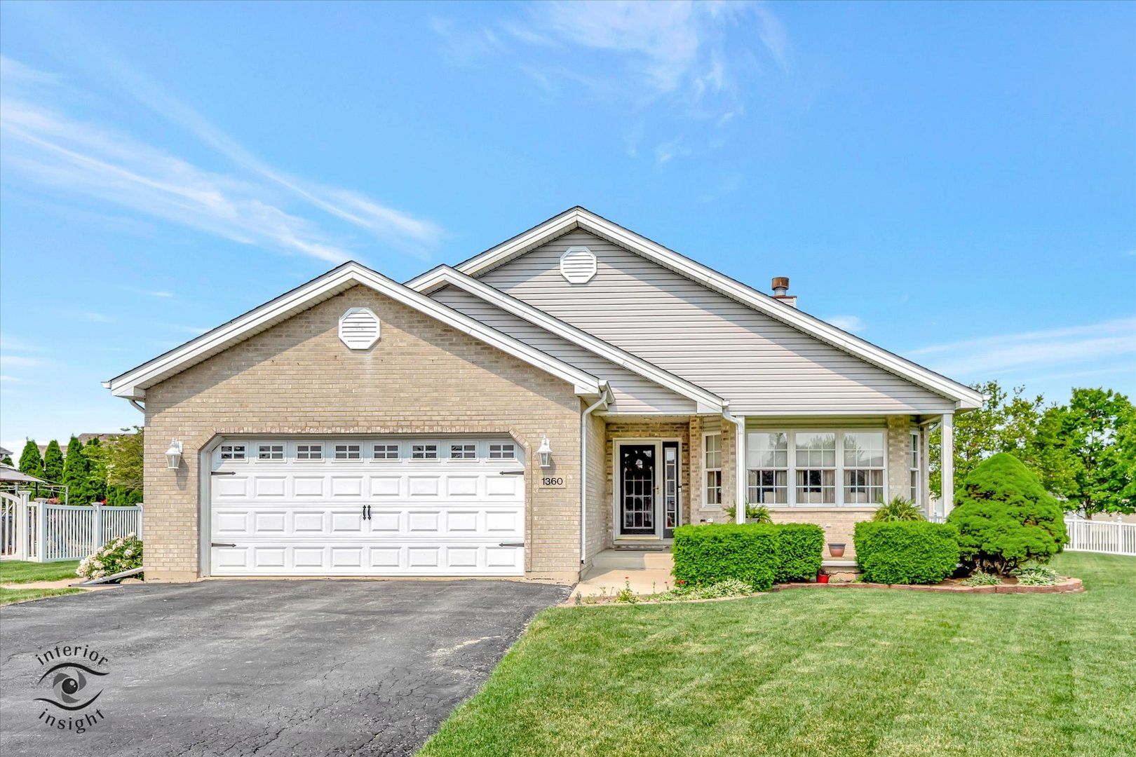 1360 Pheasant Chase Circle — Beecher, IL 60401