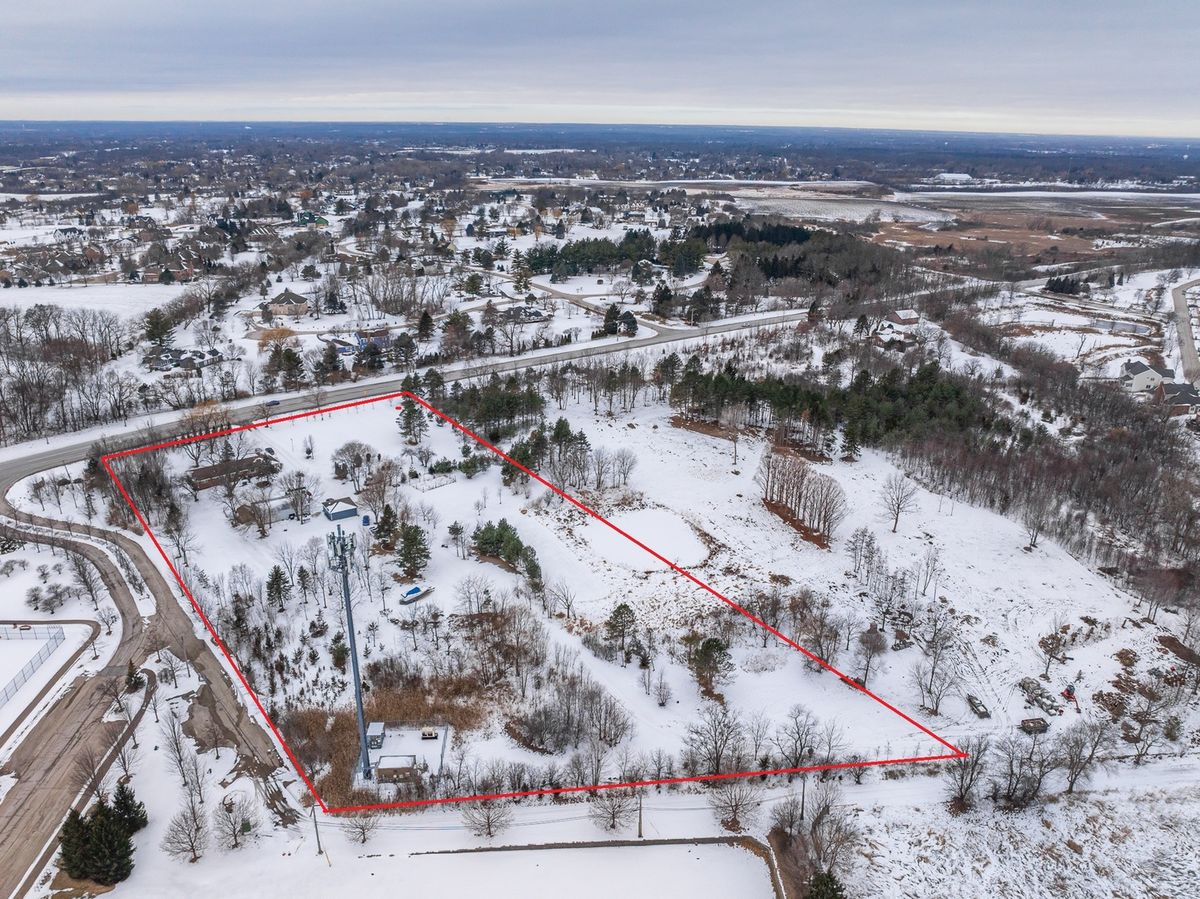 25575 Fairfield Road, Hawthorn Woods, IL 60047