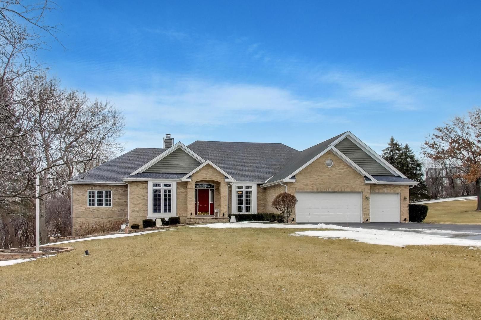 18 Rosewood Drive — Hawthorn Woods, IL 60047