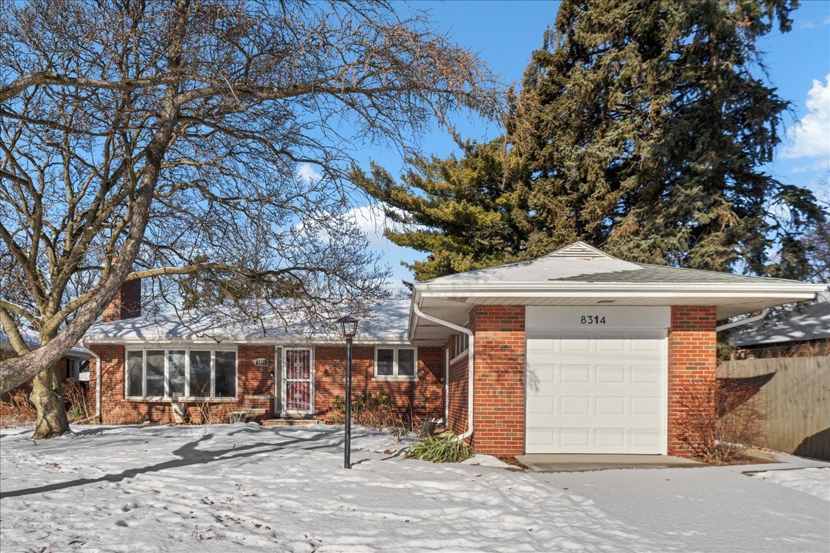 8314 Gross Point Road, Morton Grove, IL 60053