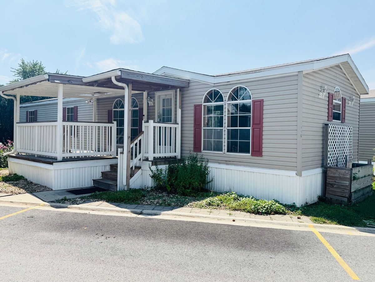 116 Country Drive, La Grange, IL 60525