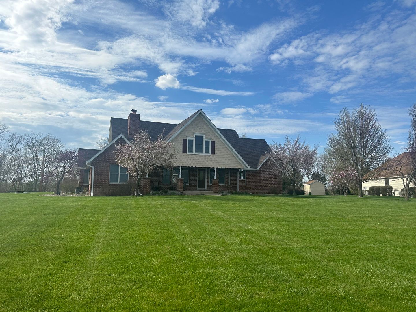 1707 N 2479th Road — Ottawa, IL 61350