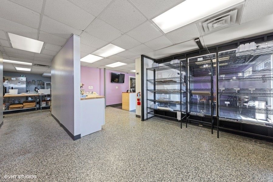800 W Broadway Street, Bradley, IL 60915
